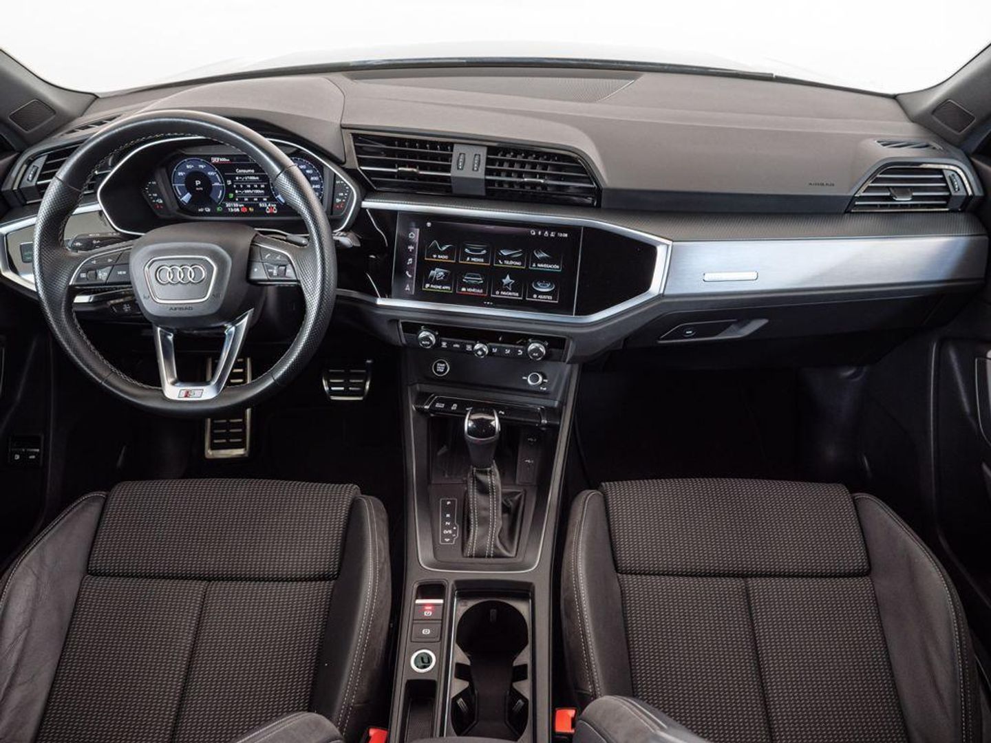 Audi Q3 TFSIe S line 45 TFSI e 180 kW (245 CV) S tronic