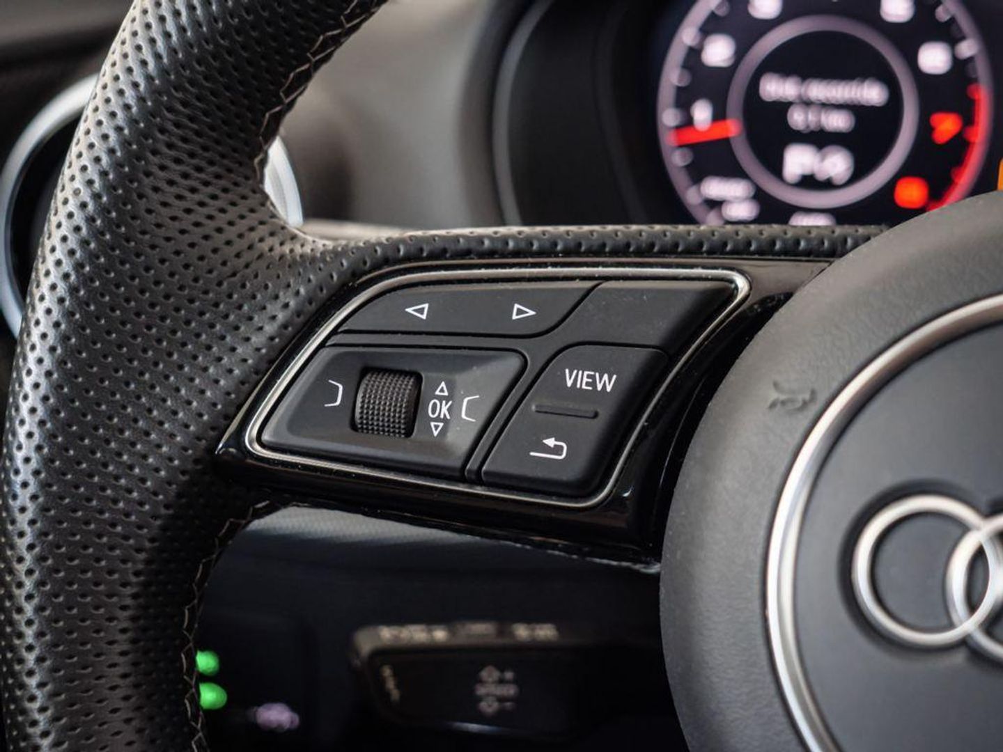 Audi Q2 Adrenalin 35 TFSI 110 kW (150 CV) S tronic