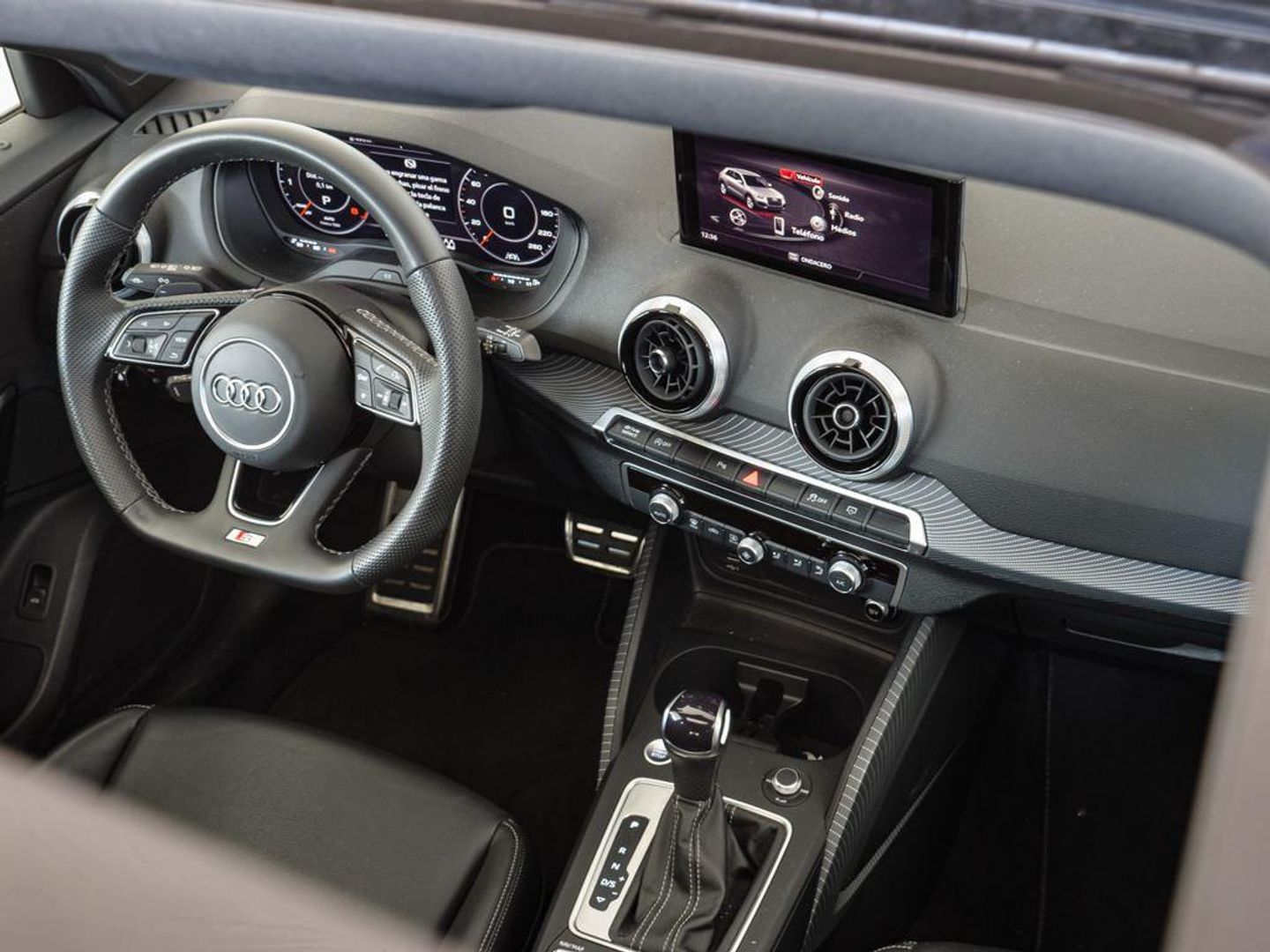 Audi Q2 Adrenalin 35 TFSI 110 kW (150 CV) S tronic