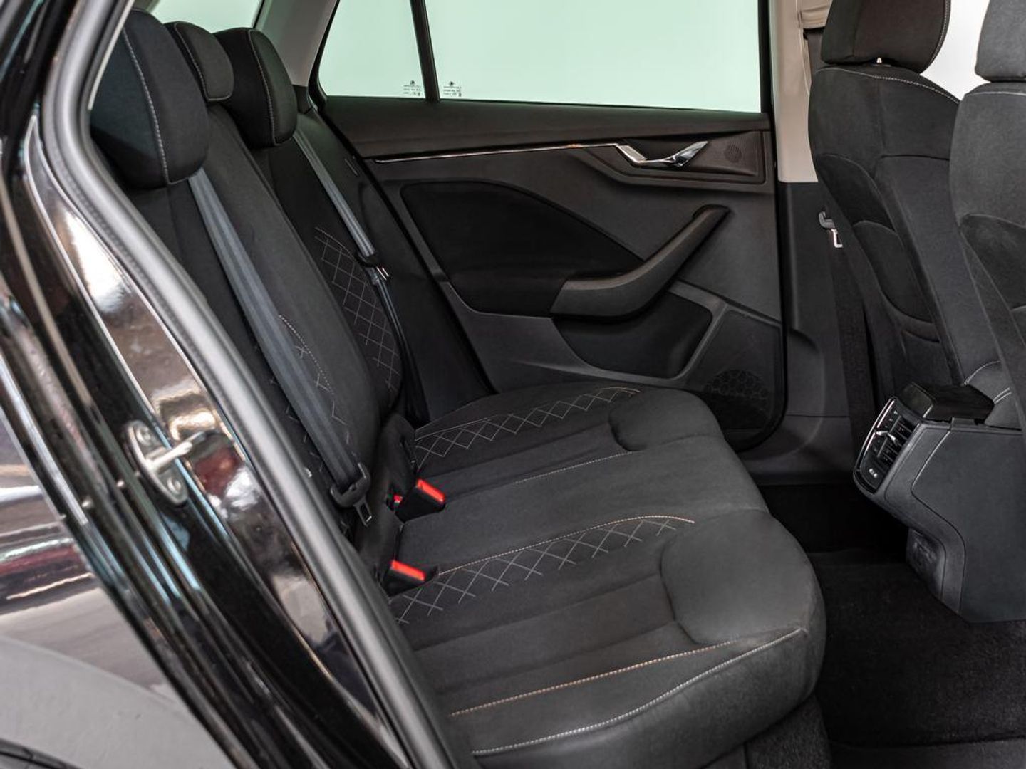 Skoda Kamiq 1.0 TSI Ambition 81 kW (110 CV)