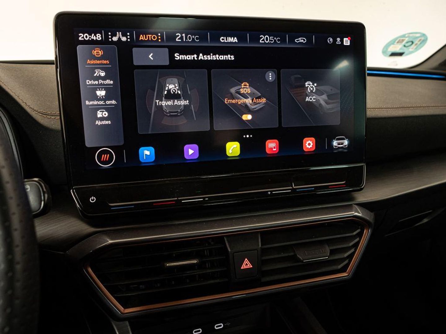 CUPRA León 2.0 TSI VZ DSG 221 kW (300 CV)