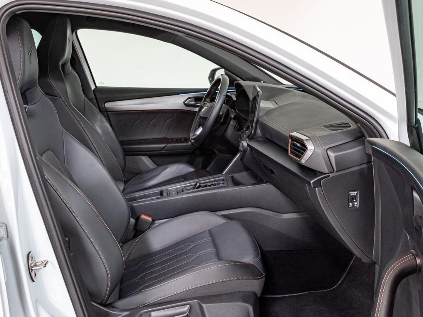 CUPRA León 2.0 TSI VZ DSG 221 kW (300 CV)