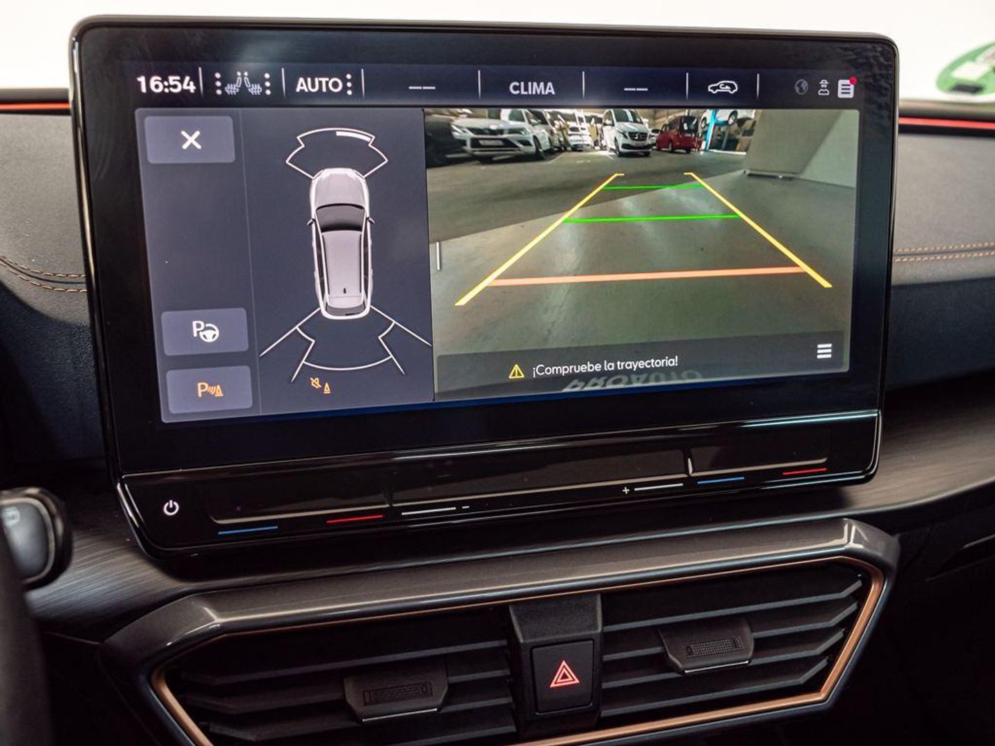 CUPRA Leon Sportstourer 2.0 TSI VZ 4Drive DSG 228 kW (310 CV)