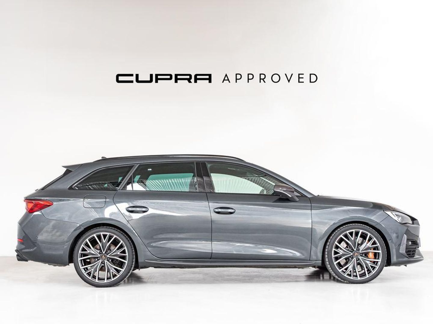 CUPRA Leon Sportstourer 2.0 TSI VZ 4Drive DSG 228 kW (310 CV)