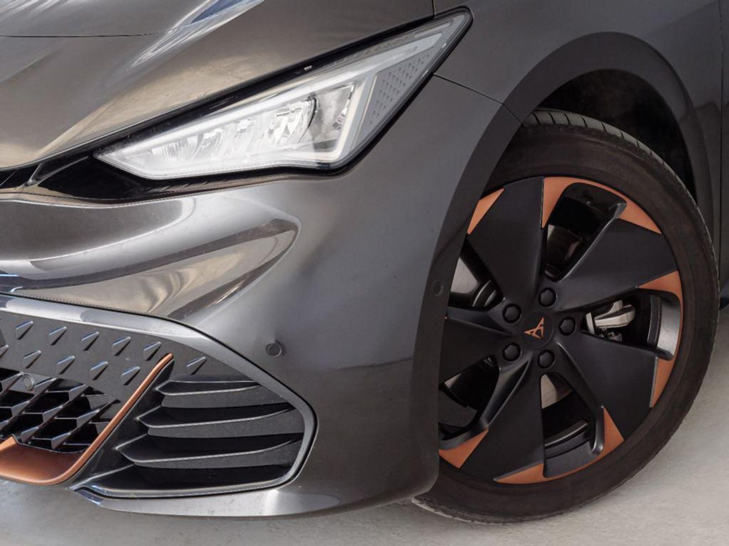 CUPRA Born 77kWh E-Boost Pack+Battery 170 kW (231 CV)