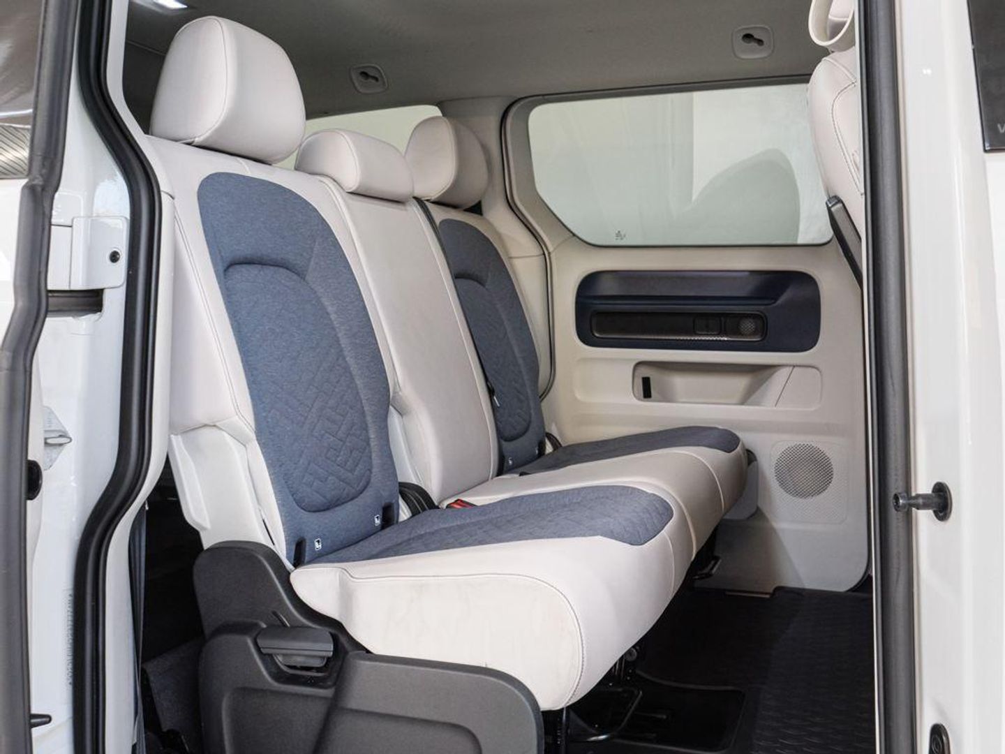 Volkswagen ID. BUZZ Pro 150 kW (204 CV)
