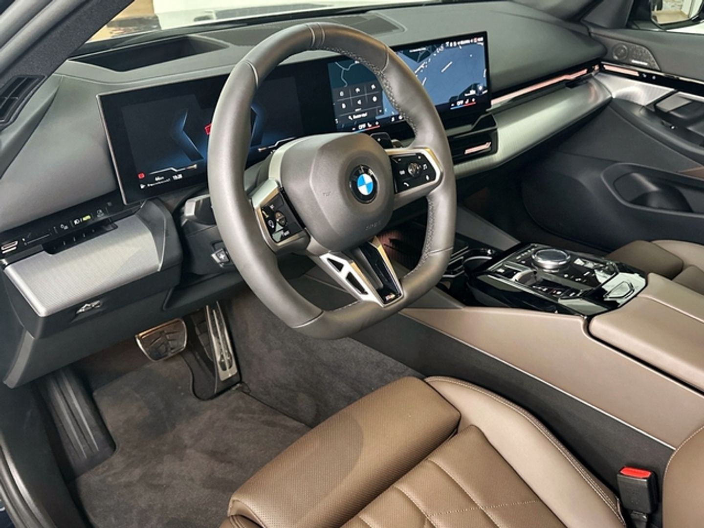 BMW Serie 5 520d Touring 145 kW (197 CV) Negro Familiar