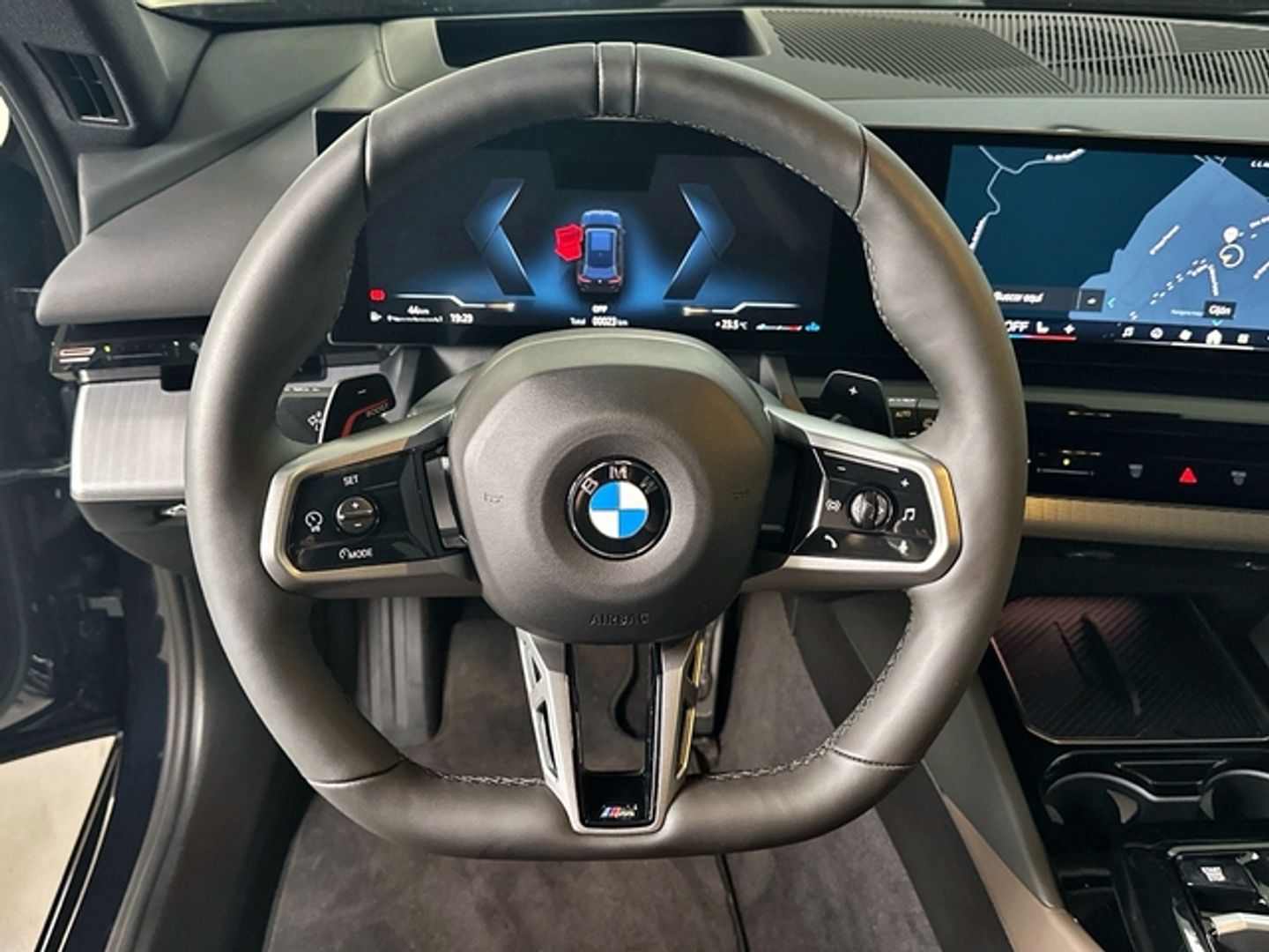 BMW Serie 5 520d Touring 145 kW (197 CV) Negro Familiar