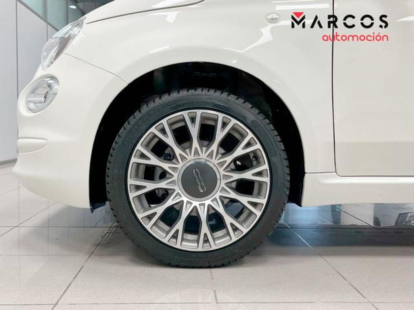 Fiat 500C 1.0 Hybrid Dolcevita 51 kW (70 CV)