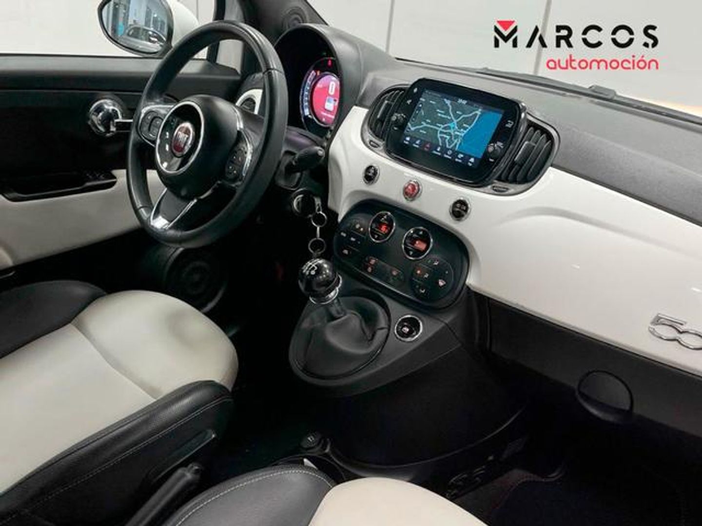 Fiat 500C 1.0 Hybrid Dolcevita 51 kW (70 CV)