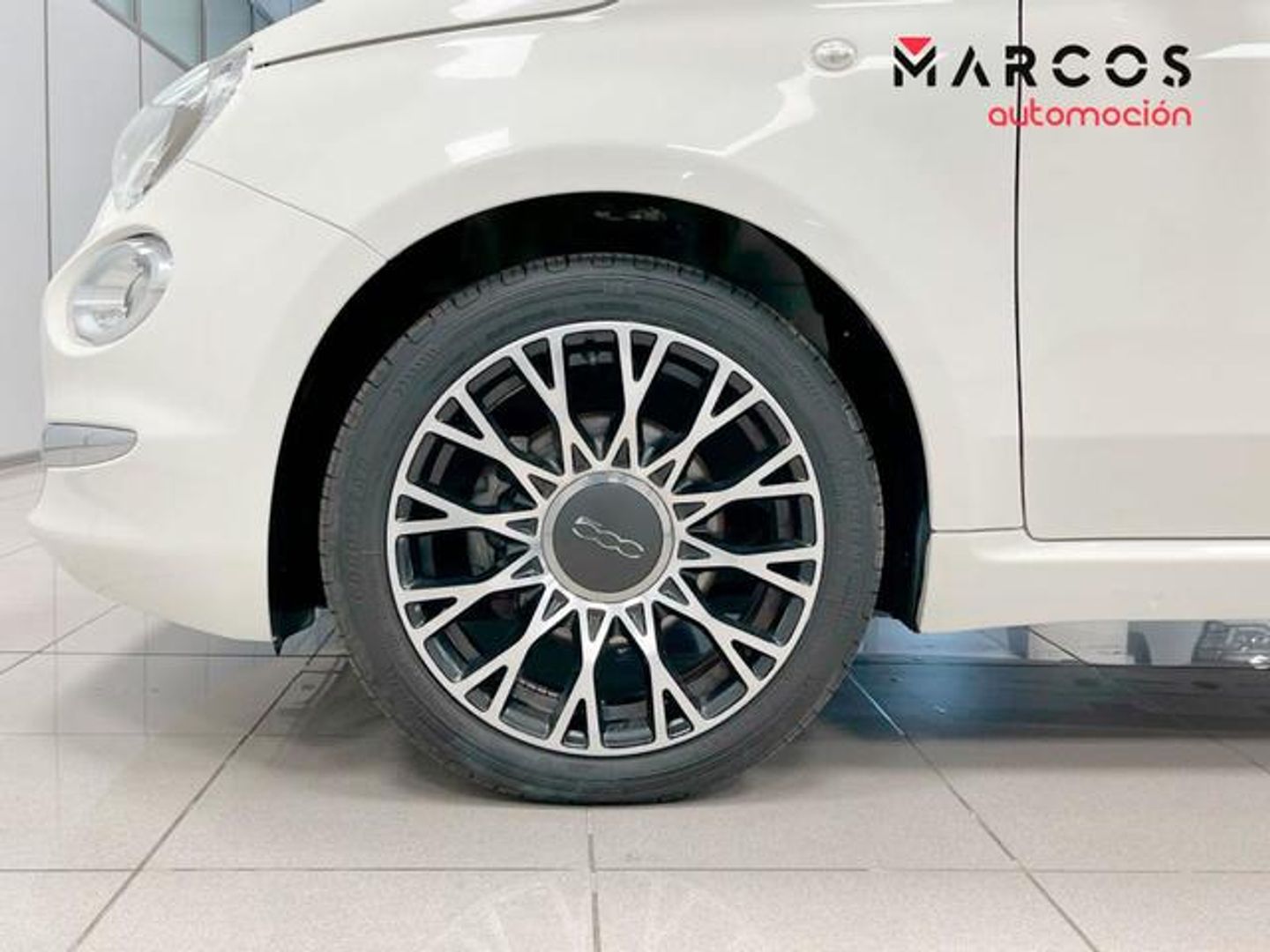 Fiat 500 1.0 Hybrid Dolcevita 51 kW (70 CV)