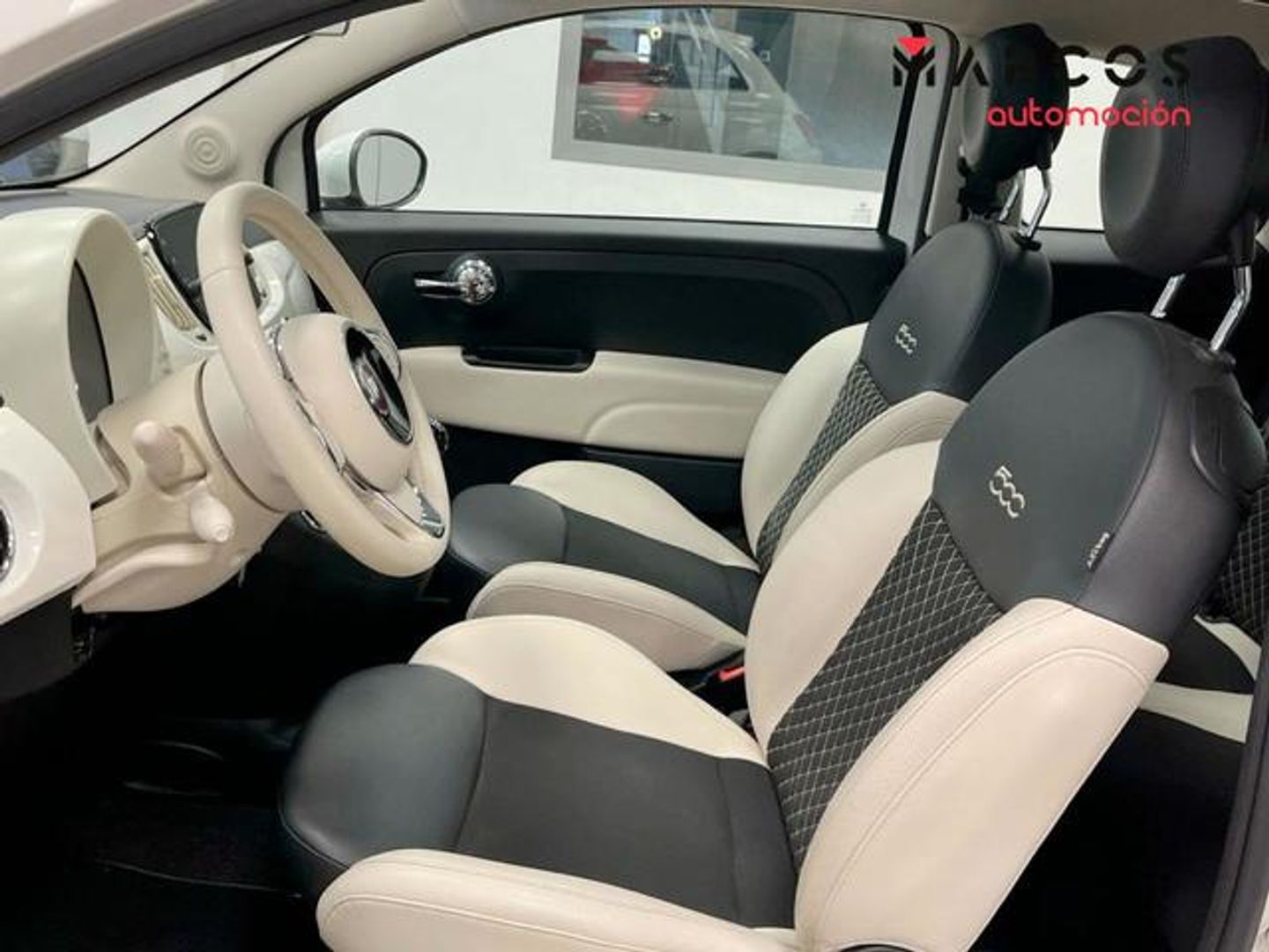 Fiat 500 1.0 Hybrid Dolcevita 51 kW (70 CV)