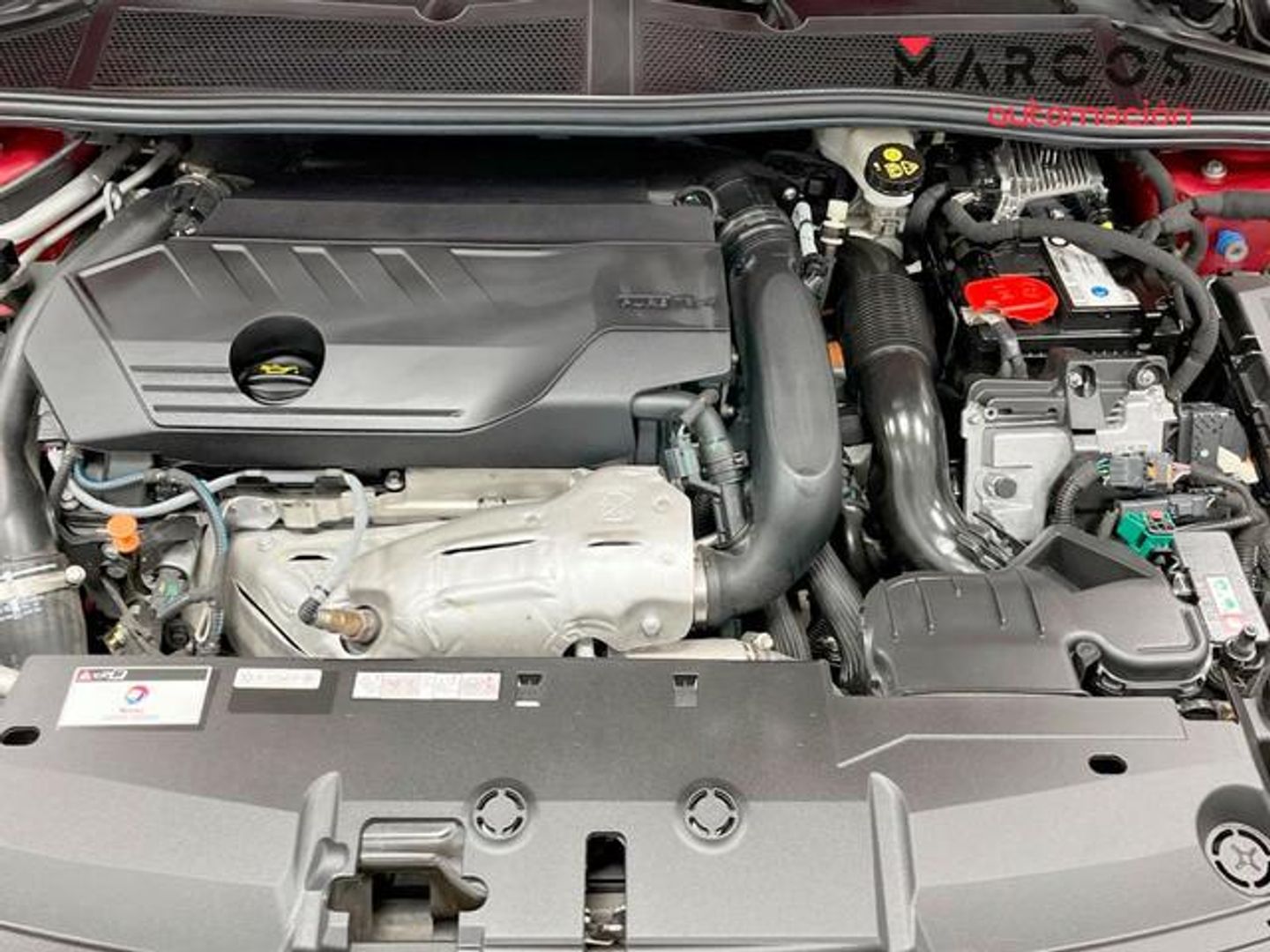 Peugeot 408 PHEV 225 Allure Pack e-EAT8 165 kW (224 CV)