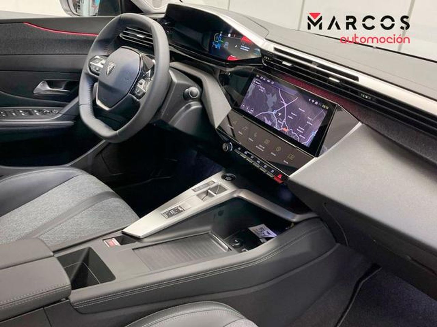 Peugeot 408 PHEV 225 Allure Pack e-EAT8 165 kW (224 CV)