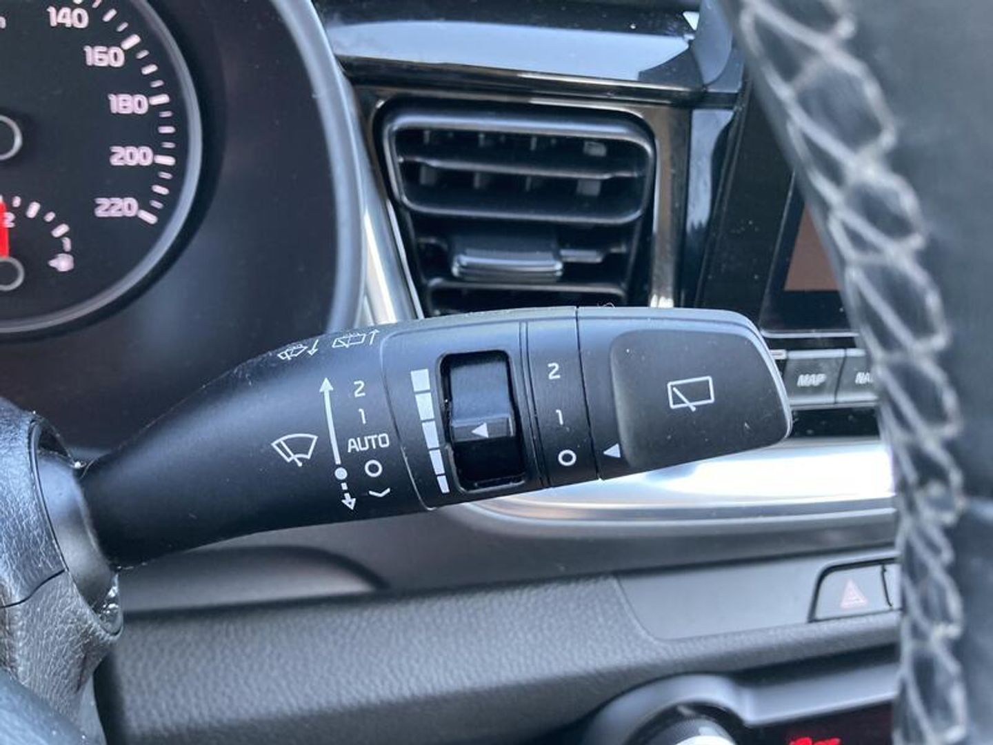 Kia Stonic 1.0 T-GDi MHEV Drive iMT 74 kW (100 CV)