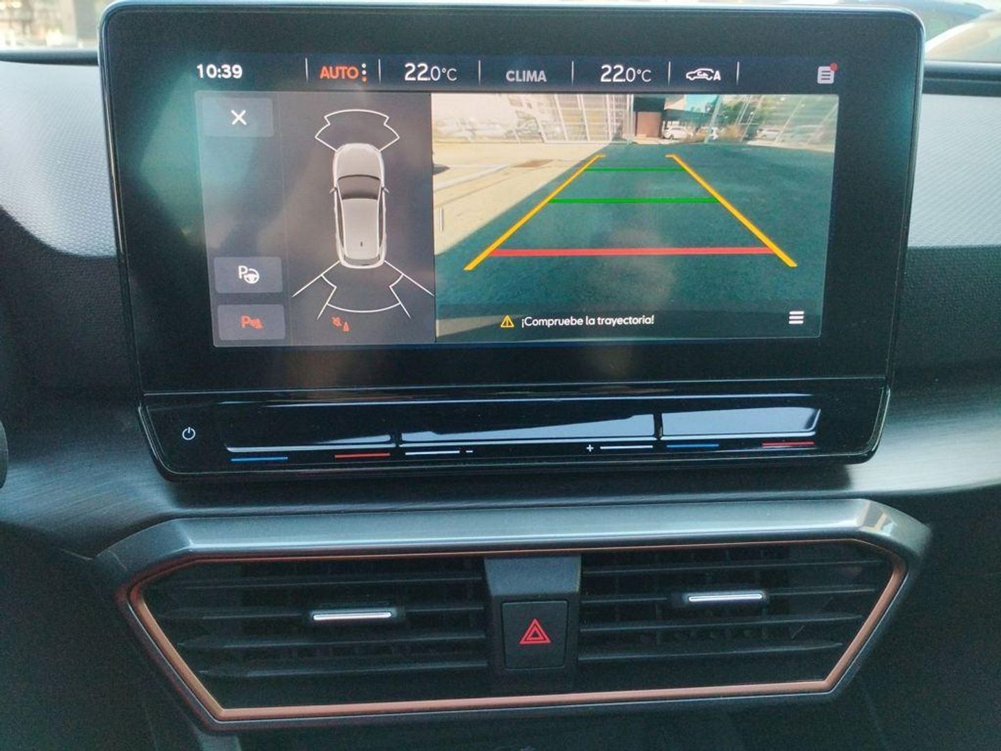 CUPRA León 2.0 TSI DSG 221 kW (300 CV)