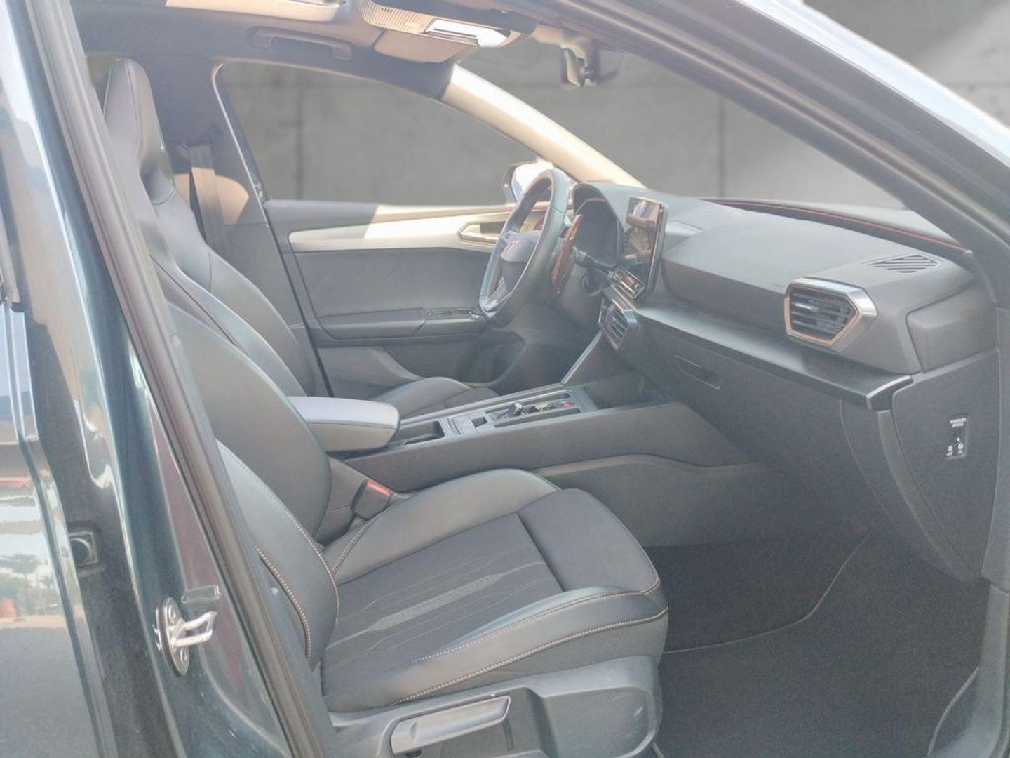 CUPRA León 2.0 TSI DSG 221 kW (300 CV)