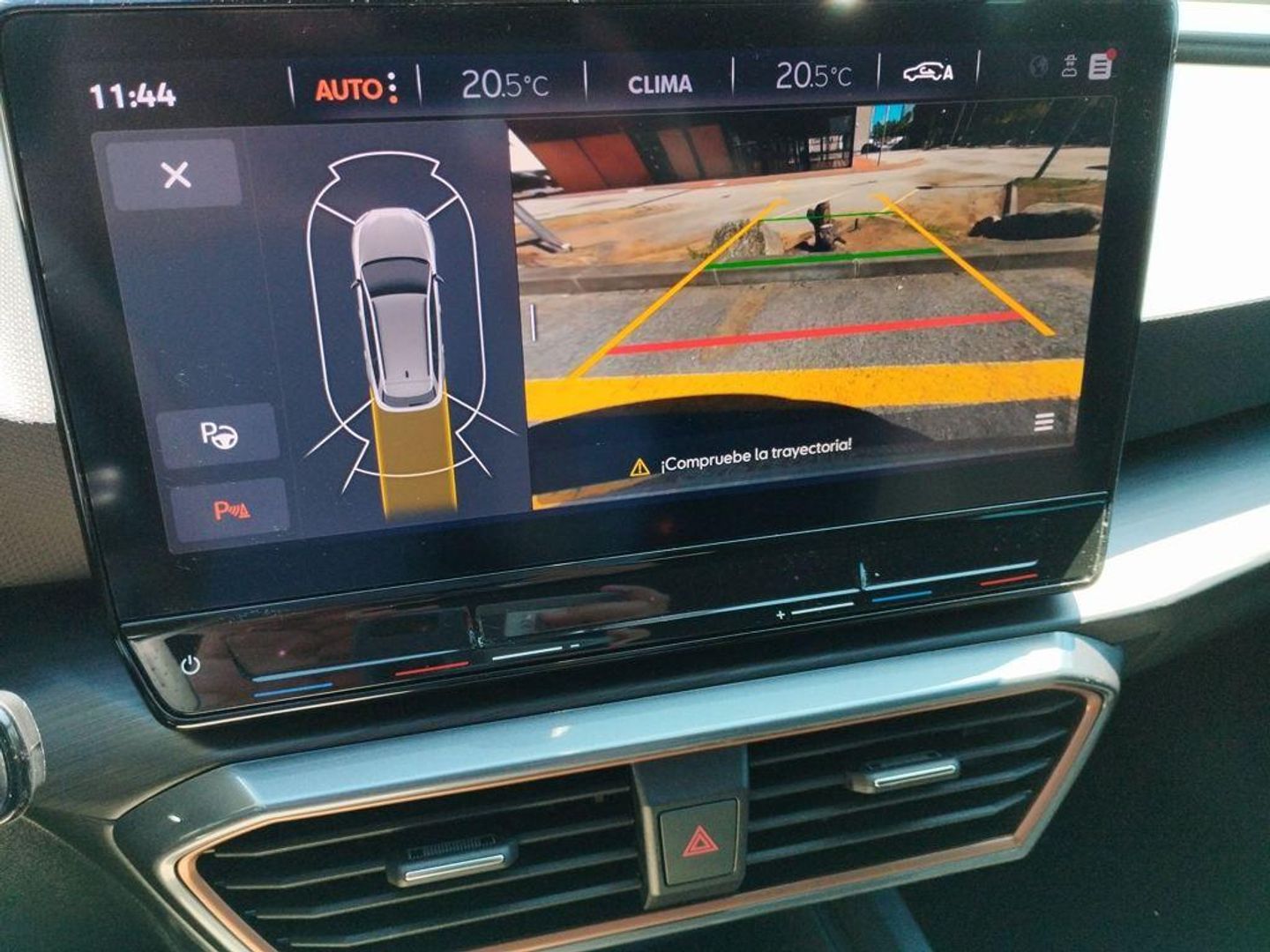 CUPRA León 1.5 eTSI DSG 110 kW (150 CV)