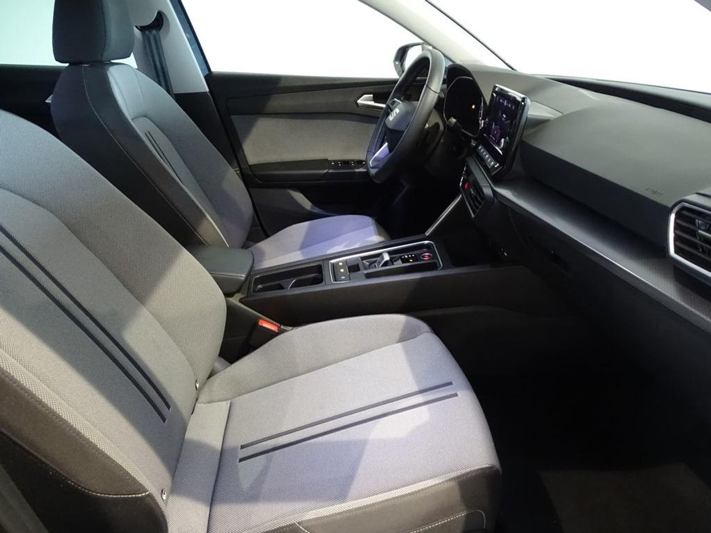 SEAT Leon ST 1.5 eTSI Style Special Edition Vision DSG 110 kW (150 CV)