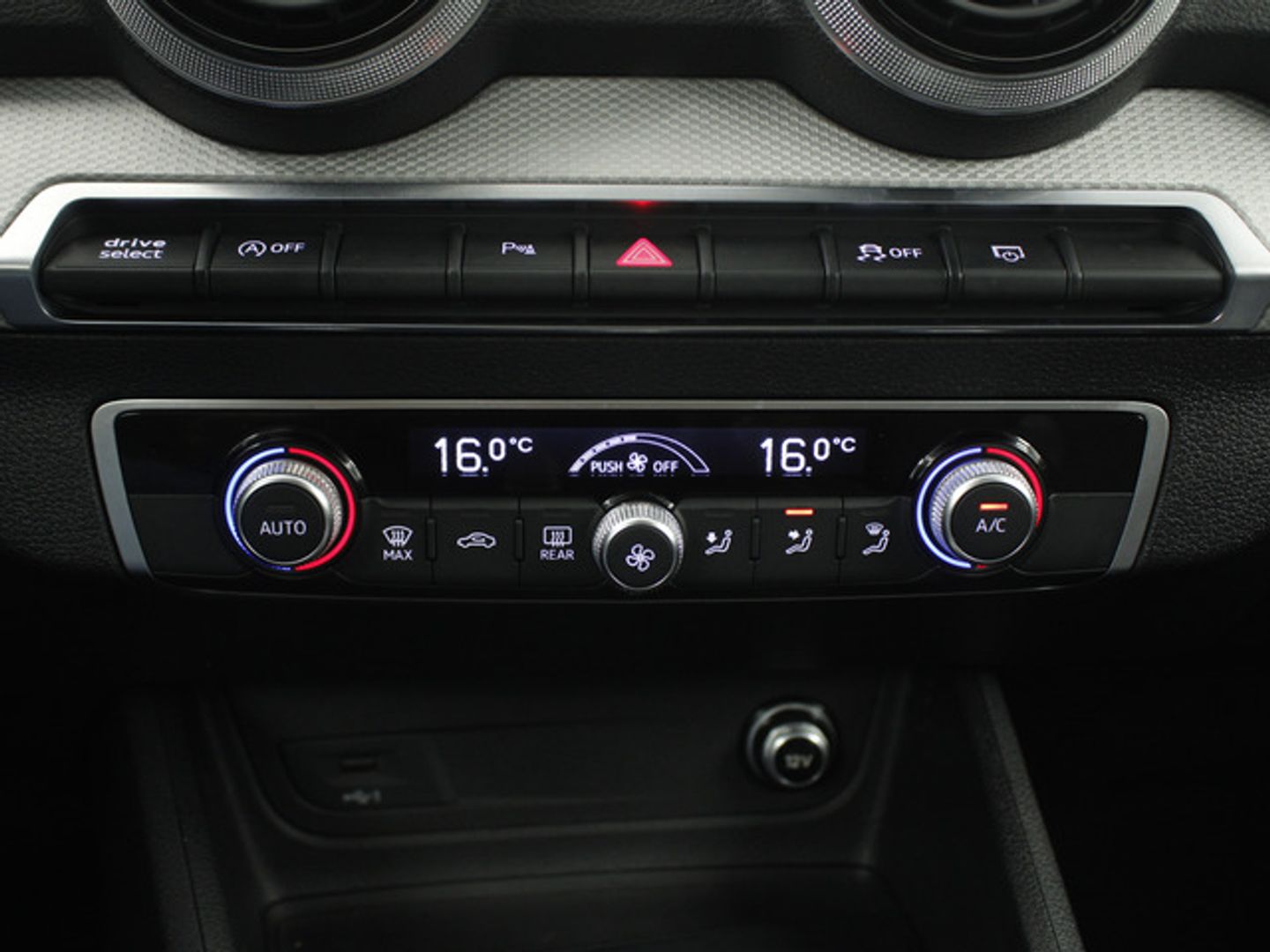Audi Q2 S line 35 TFSI 110 kW (150 CV) S tronic