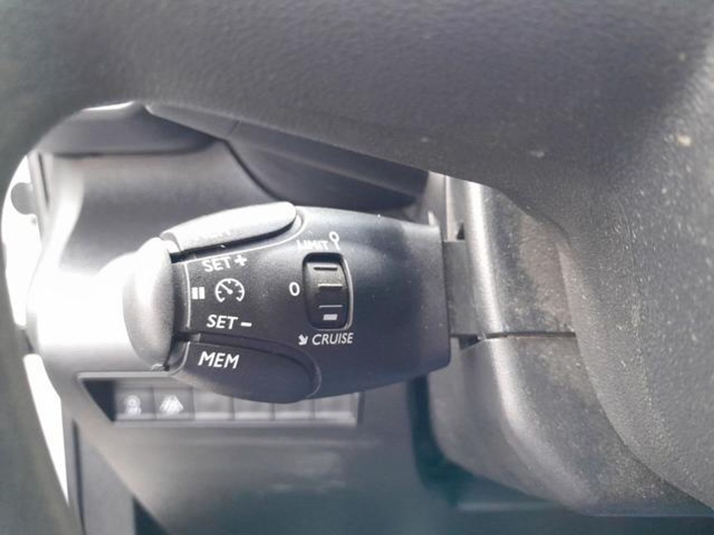 Citroen Berlingo BlueHDi 100 S&S Talla M Live Pack Business 75 kW (102 CV)