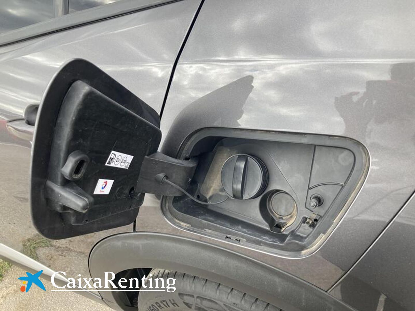 Peugeot 2008 PureTech 130 S&S Allure Pack EAT8 96 kW (130 CV)