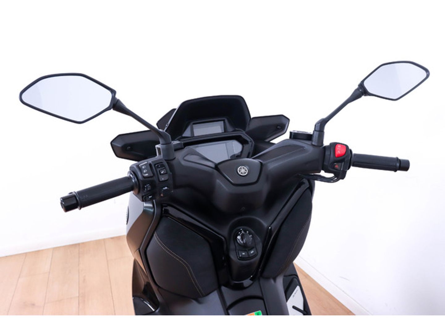 Yamaha XMAX 300 Tech MAX
