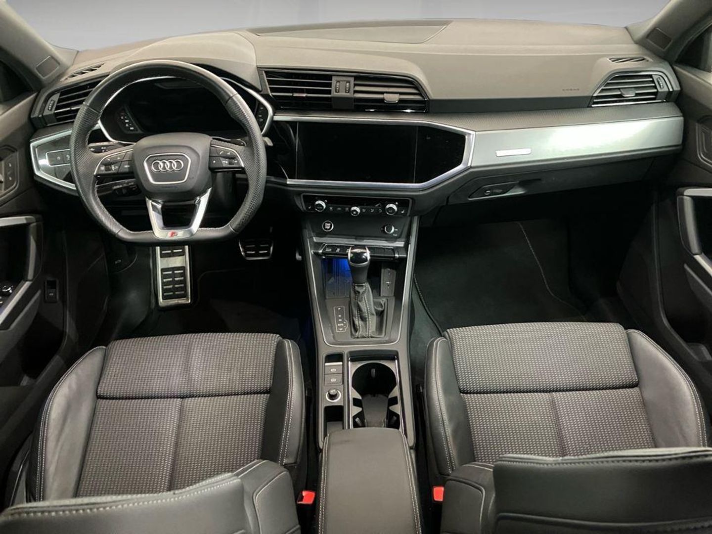 Audi Q3 Black line 35 TFSI 110 kW (150 CV) S tronic