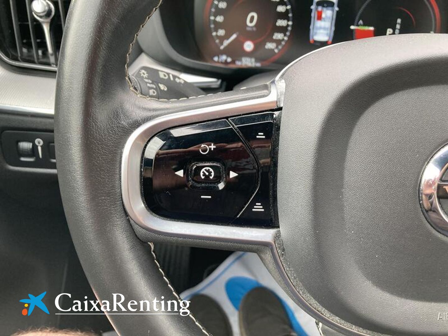 Volvo XC60 T6 Recharge R-Design AWD Auto 250 kW (340 CV)