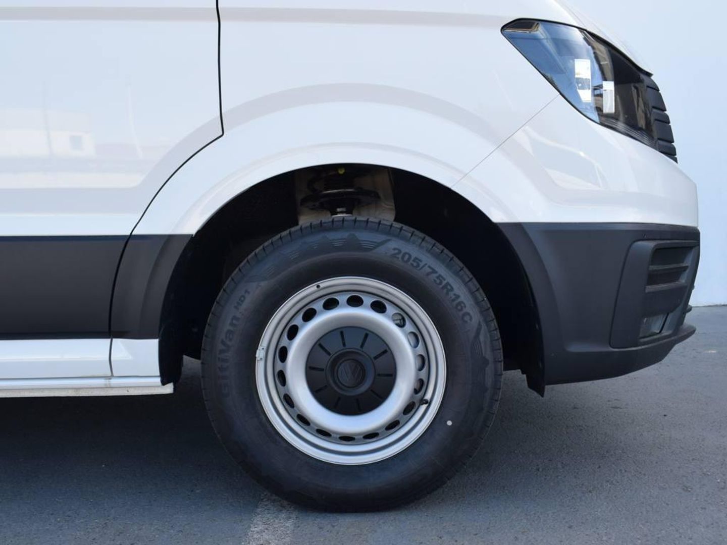 Volkswagen Crafter Furgon Batalla Larga TA 2.0 TDI 103 kW (140 CV) 3.500