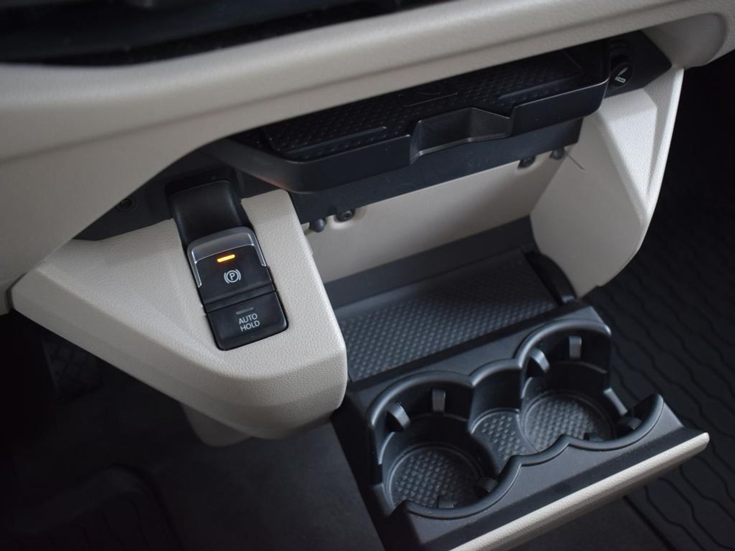Volkswagen Multivan 1.4 TSI PHEV Batalla Corta 160 kW (218 CV) DSG