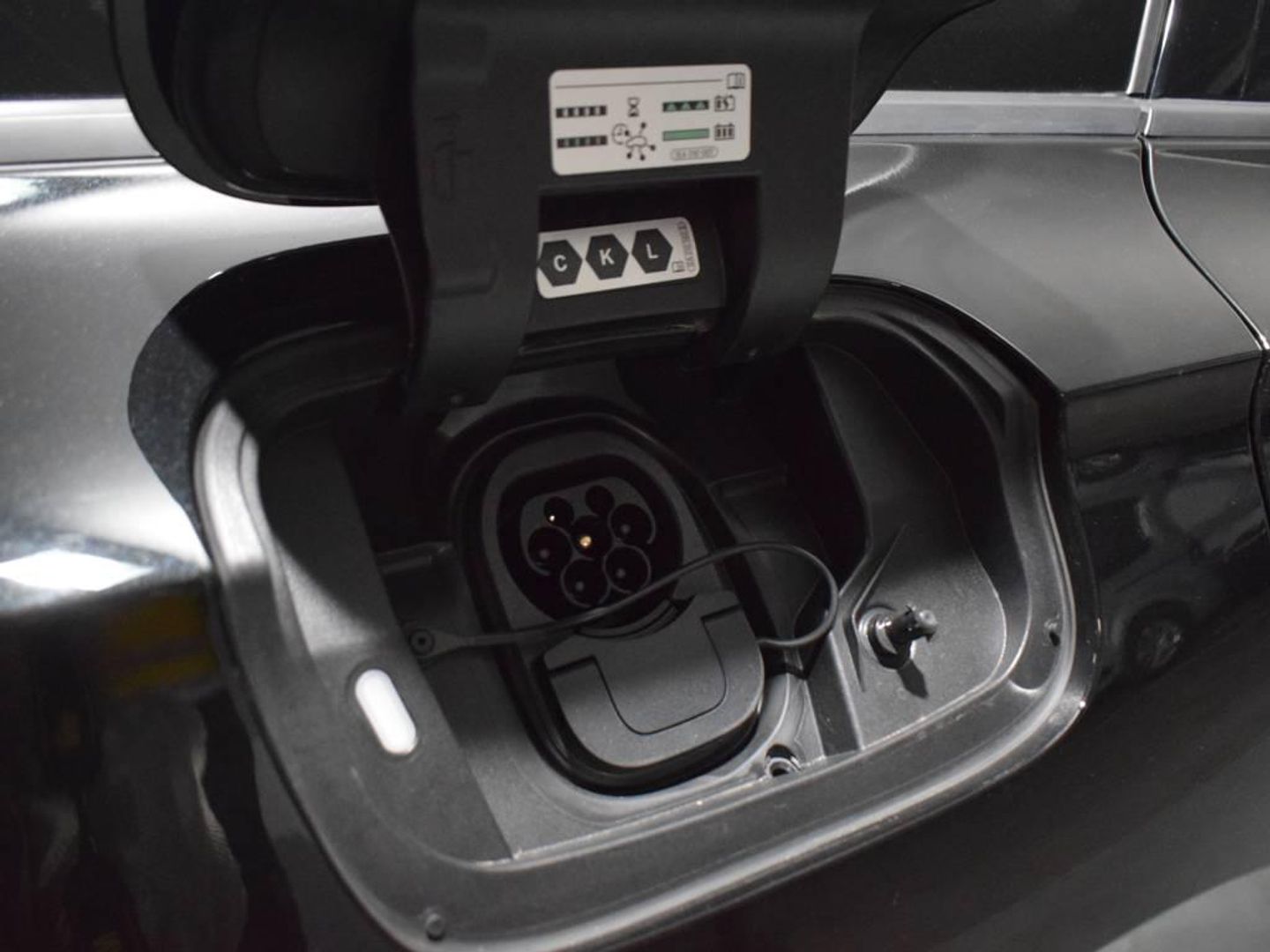Volkswagen ID.7 Pro 77kWh Auto 210 kW (286 CV)
