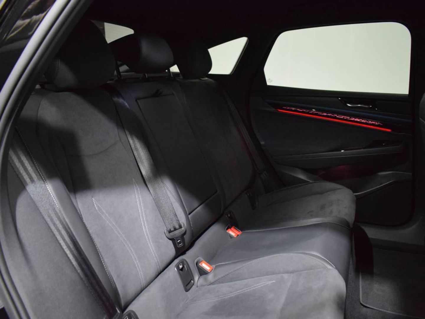 Volkswagen ID.7 Pro 77kWh Auto 210 kW (286 CV)
