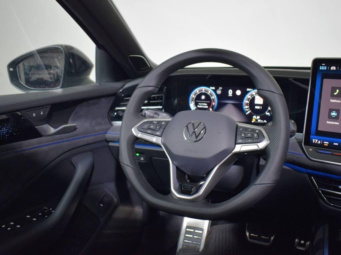 Volkswagen Passat Variant R-Line 1.5 eTSI 110 kW (150 CV) DSG