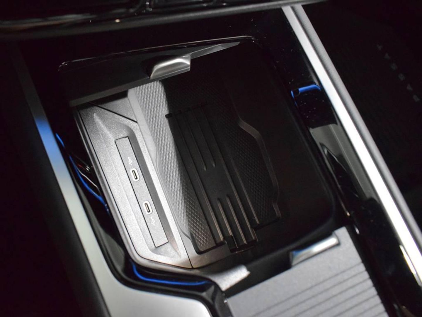 Volkswagen Passat Variant R-Line 1.5 eTSI 110 kW (150 CV) DSG