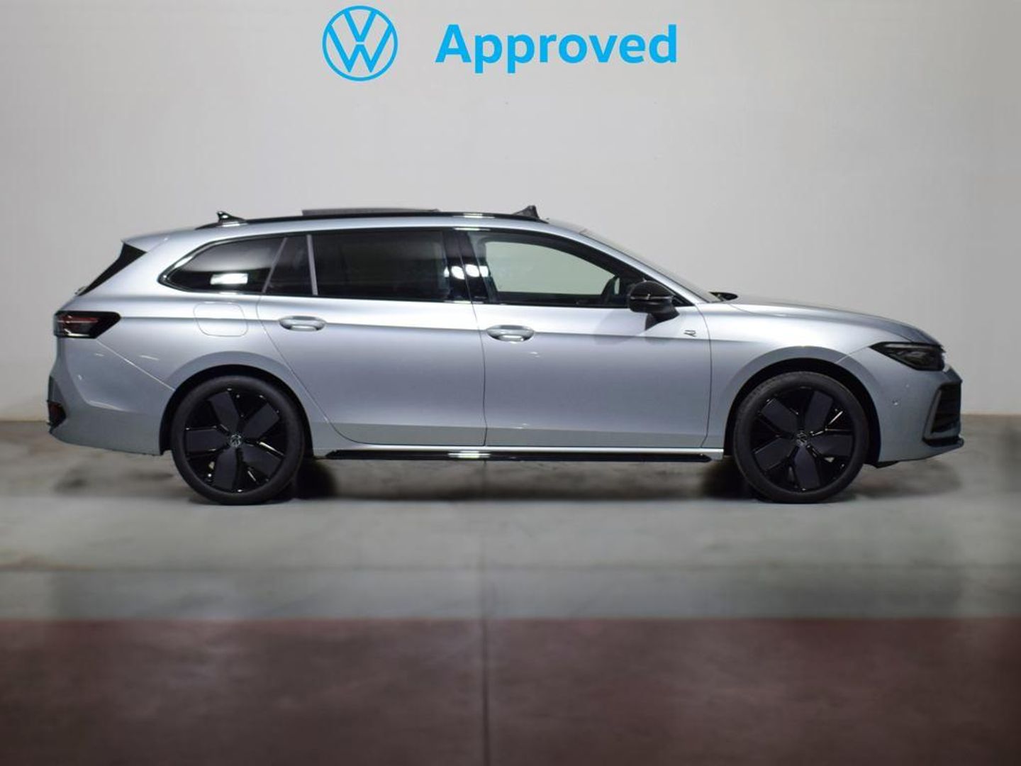 Volkswagen Passat Variant R-Line 1.5 eTSI 110 kW (150 CV) DSG