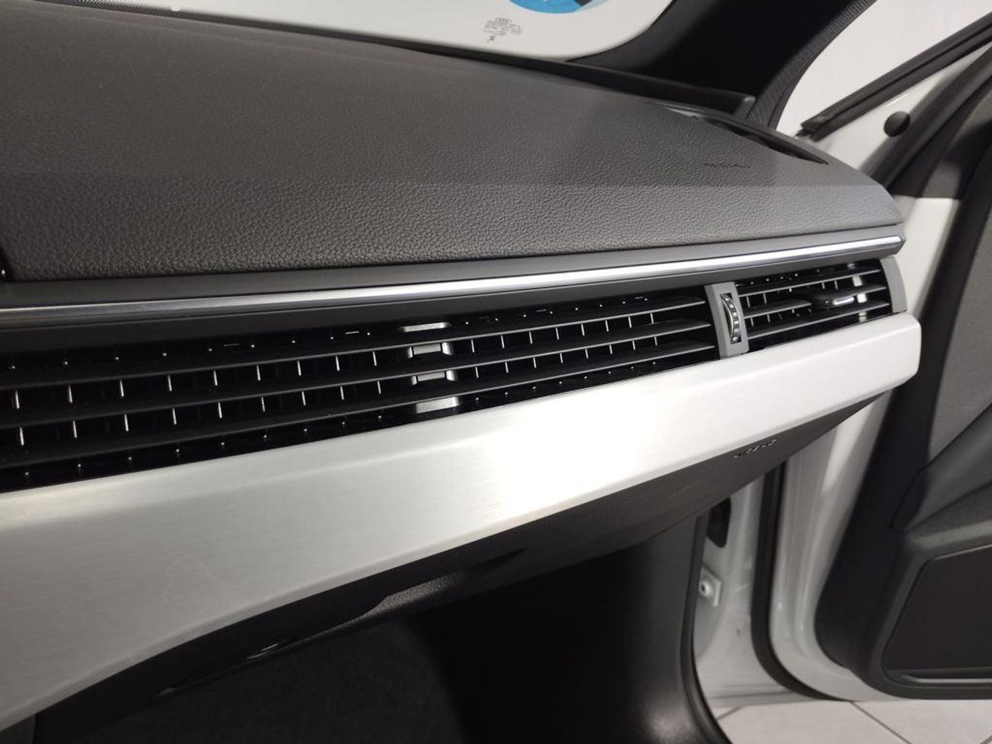 Audi A4 Avant S line 35 TDI 120 kW (163 CV) S tronic Blanco Familiar