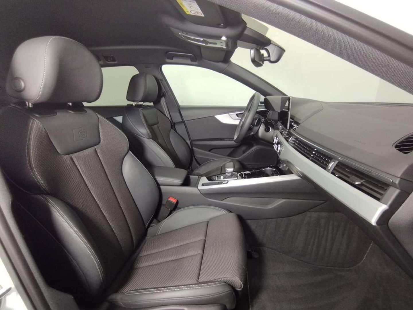 Audi A4 Avant S line 35 TDI 120 kW (163 CV) S tronic Blanco Familiar