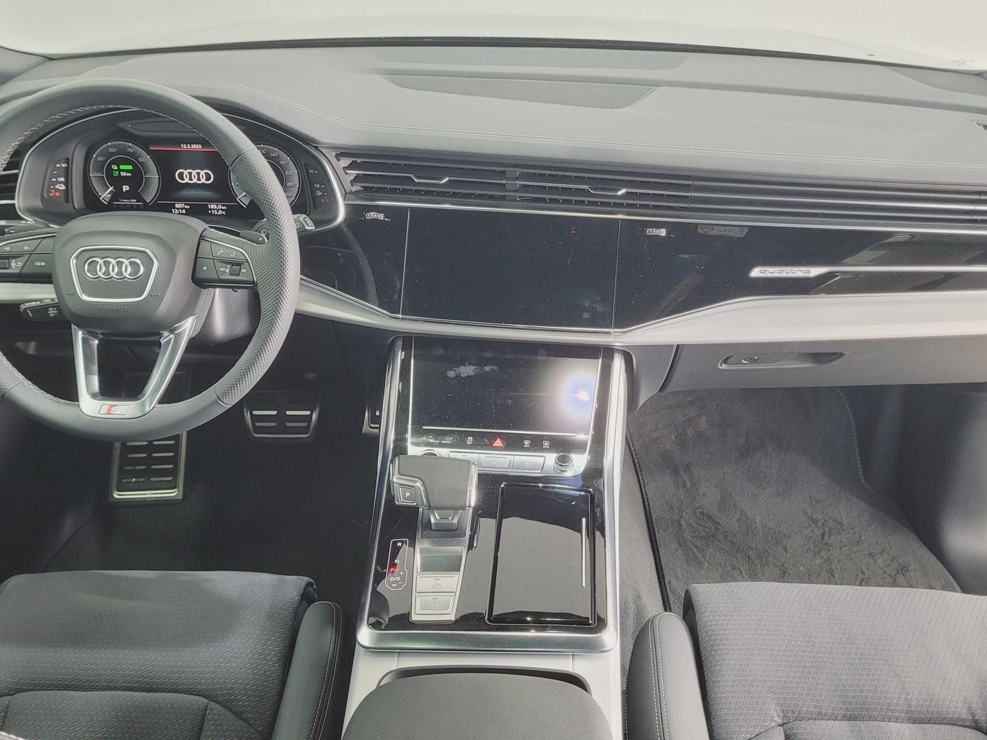 Audi Q8 TFSIe S line 55 TFSIe quattro 290 kW (394 CV) tiptronic