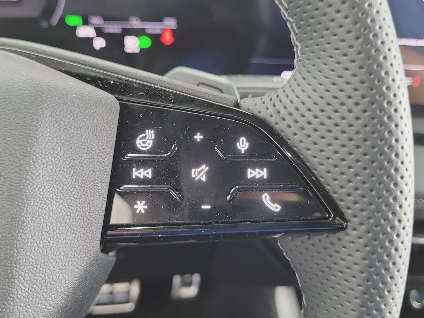 Audi Q6 e-tron S line Quattro 285 kW (388 CV)