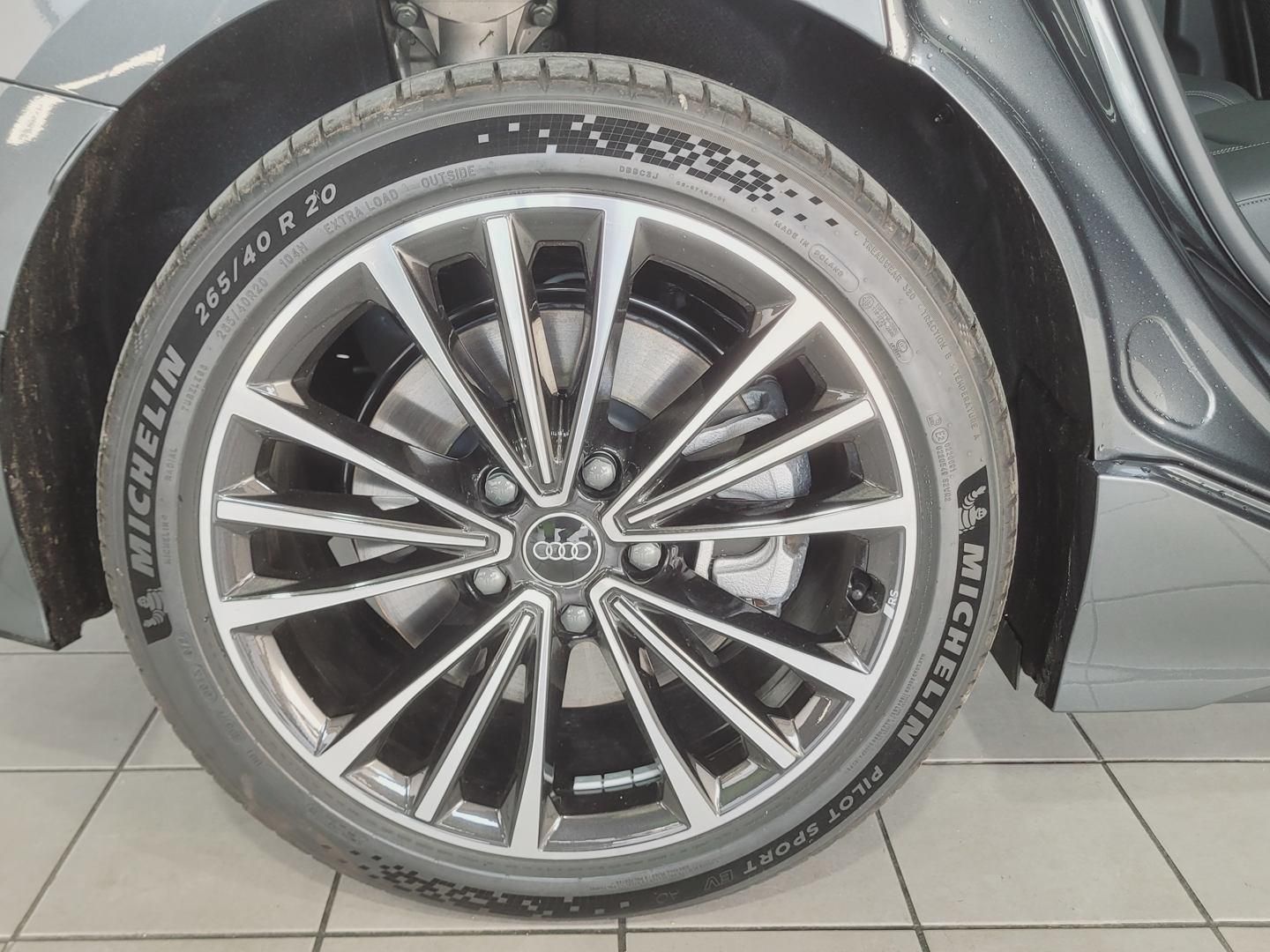 Audi A6 e-tron Avant S Line Performance 280 kW (381 CV)