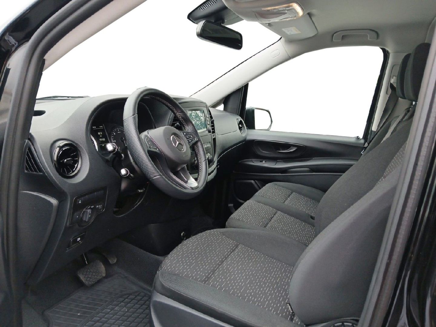 Mercedes-Benz Vito 114 CDI Tourer Pro Larga AT 100 kW (136 CV)