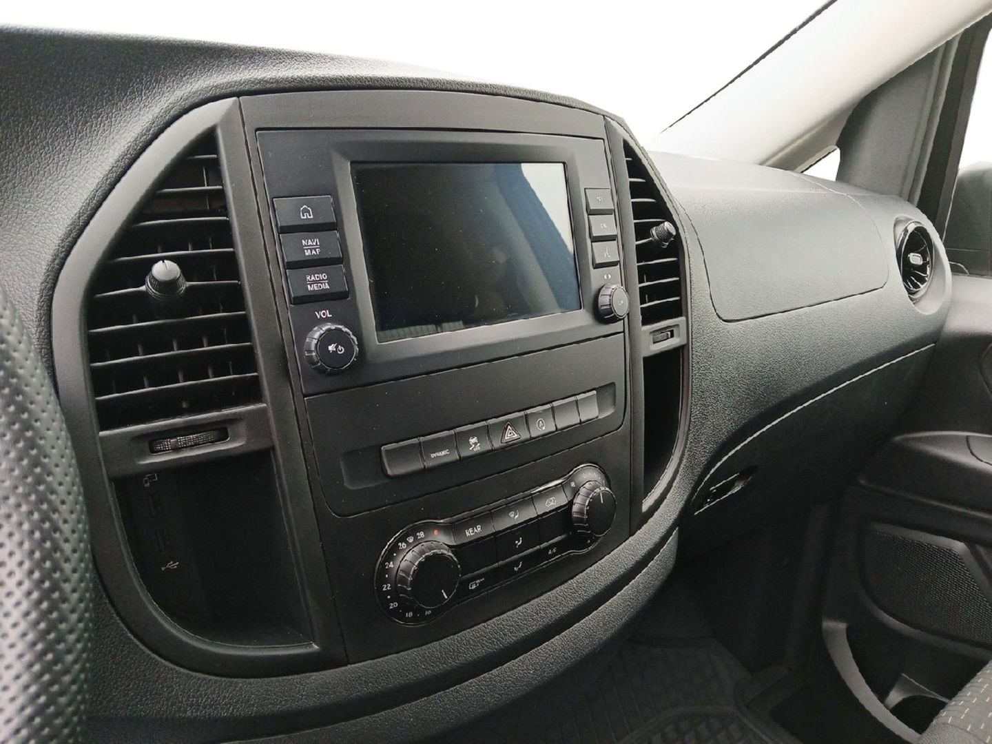 Mercedes-Benz Vito 114 CDI Tourer Pro Larga AT 100 kW (136 CV)