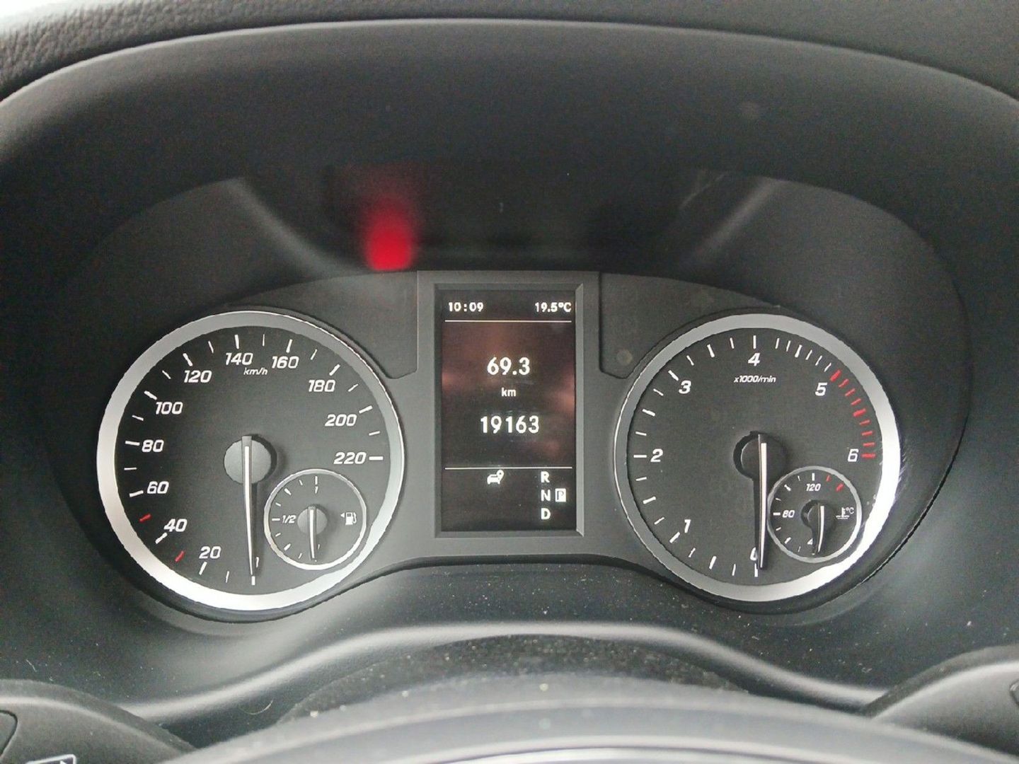 Mercedes-Benz Vito 114 CDI Tourer Pro Larga AT 100 kW (136 CV)