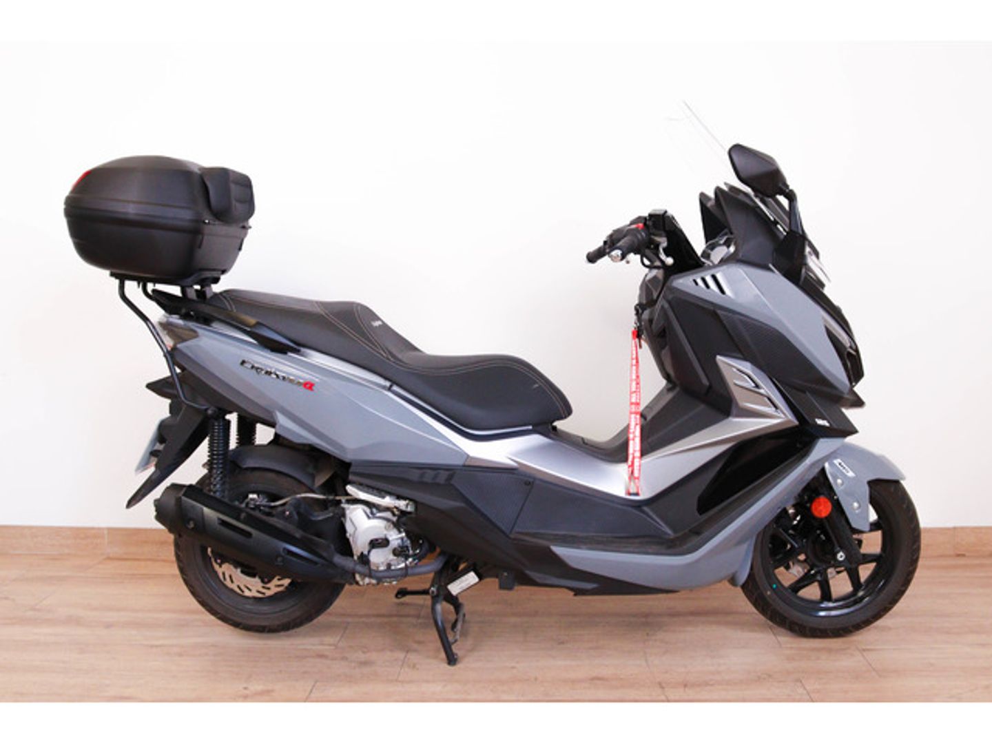 SYM Cruisym Alpha 125 ABS Gris Motorcycle