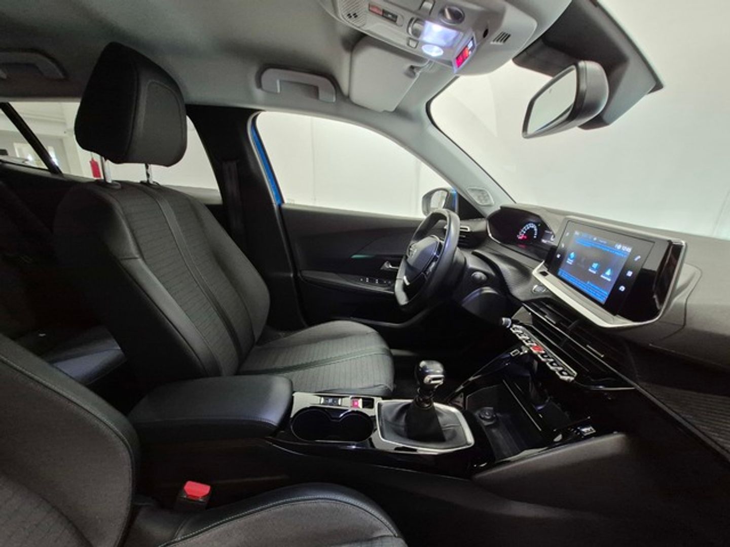 Peugeot 2008 PureTech 100 S&S Allure Pack 75 kW (100 CV)