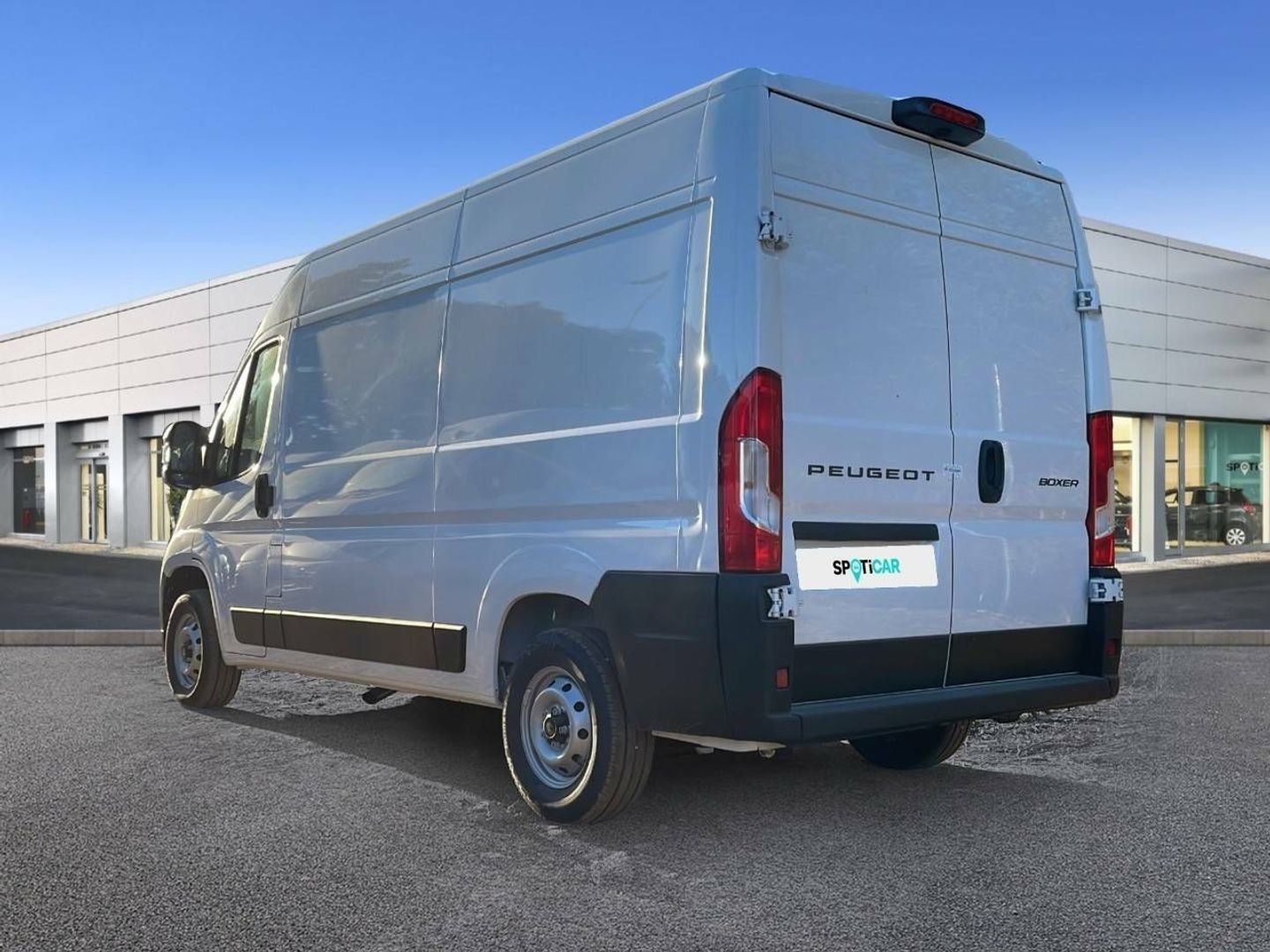 Peugeot Boxer Furgon BlueHDi 140 S&S 335 L2H2 103 kW (140 CV)