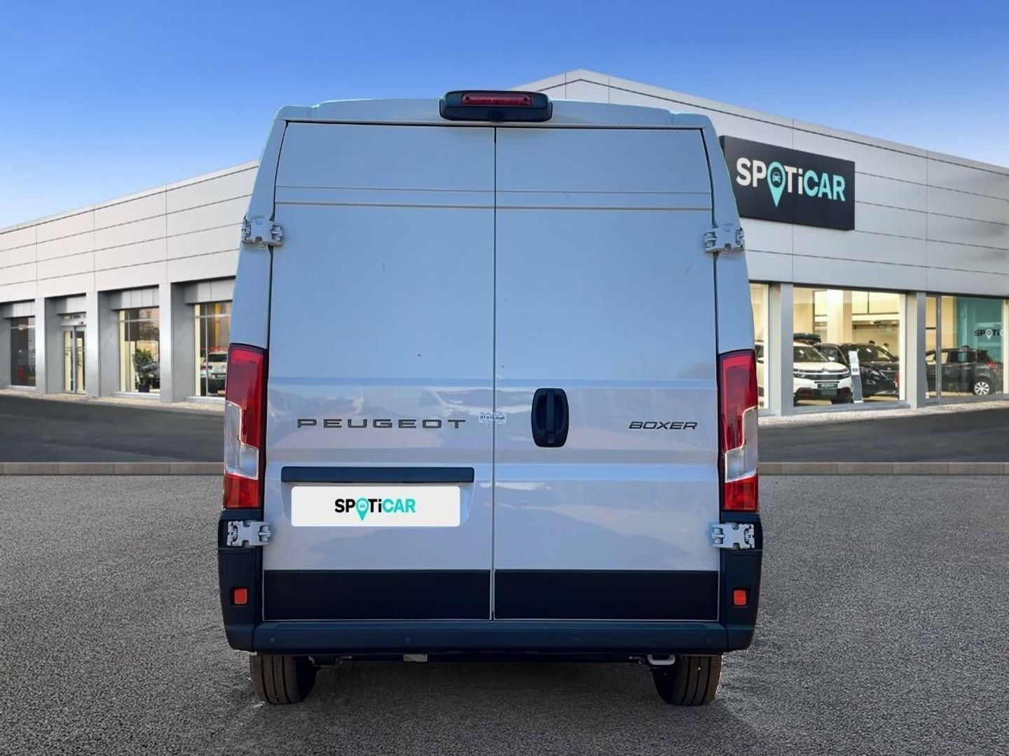 Peugeot Boxer Furgon BlueHDi 140 S&S 335 L2H2 103 kW (140 CV)