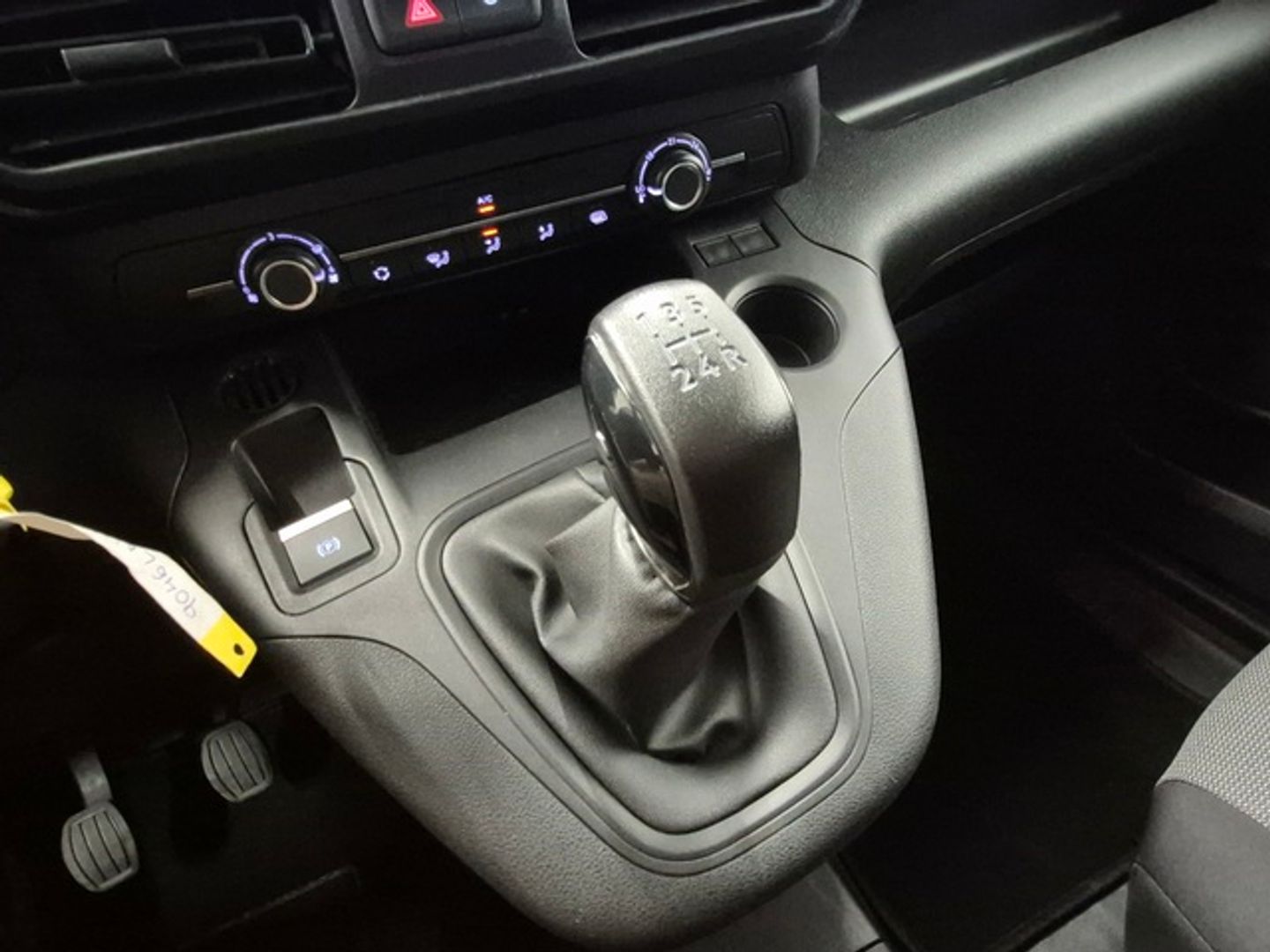 Peugeot Partner Furgon BlueHDi 100 Pro Standard 600kg 73 kW (98 CV)