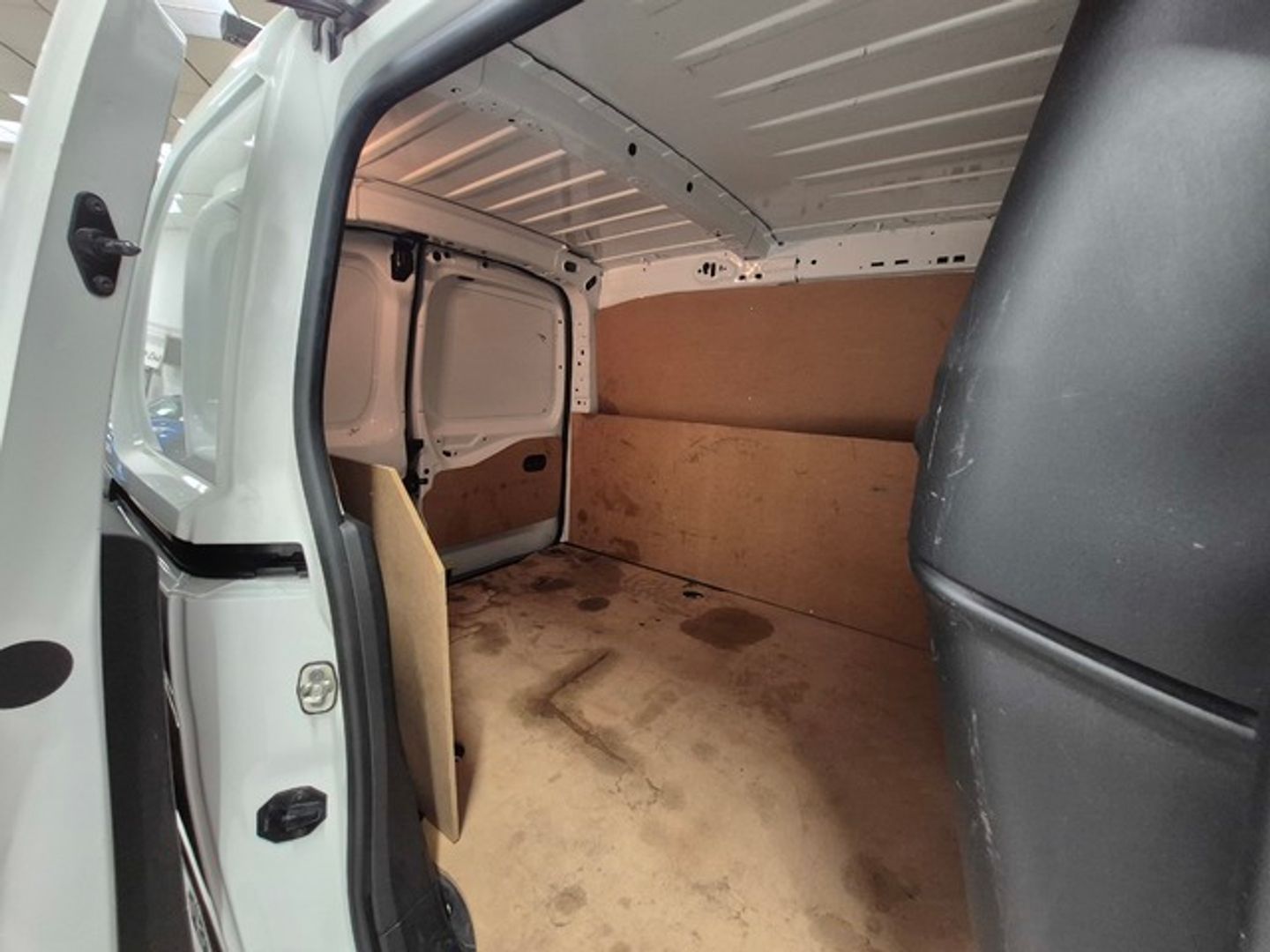 Peugeot Partner Furgon BlueHDi 100 Pro Standard 600kg 73 kW (98 CV)